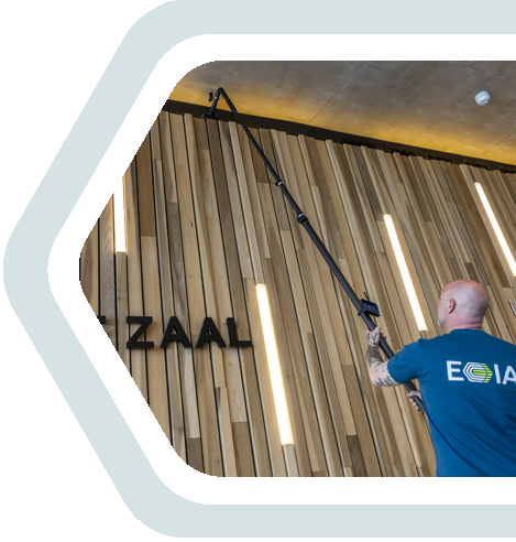 ECIA specialistische reiniging op hoogte